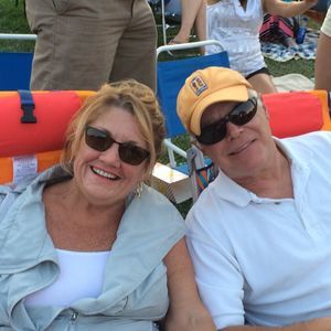 Meet your Posher, Lorrie